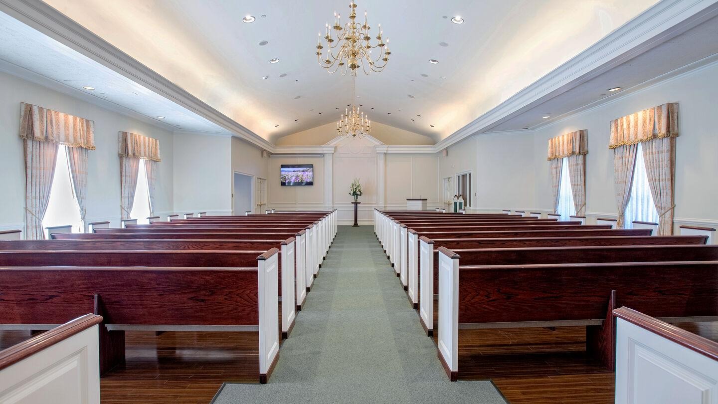 Anderson-Daniels Funeral Home gallery image 1